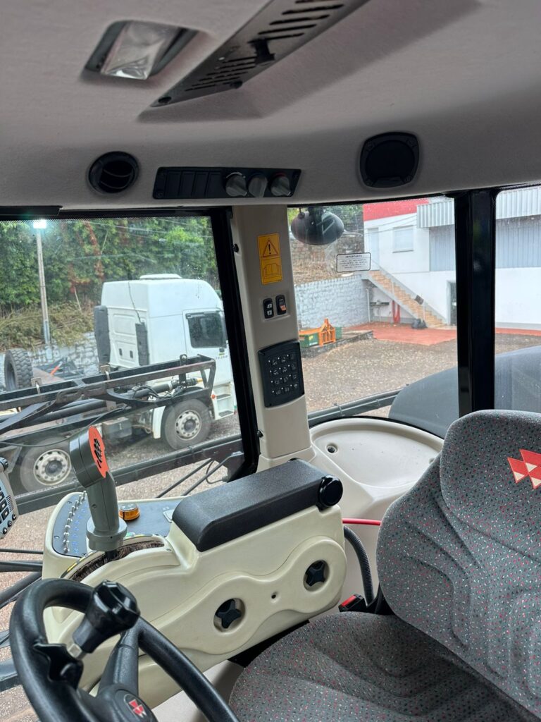 Imagem do WhatsApp de 2025-10-01 à(s) 09.23.08_4b4e5632